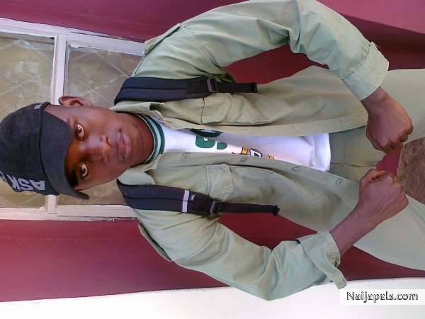  - click for next photo