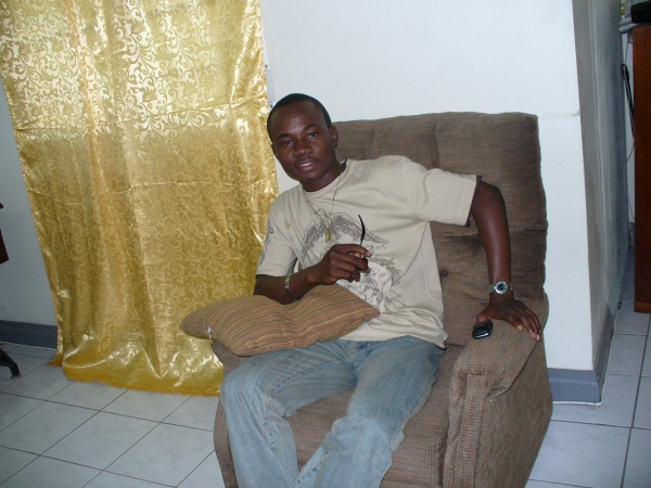  - click for next photo