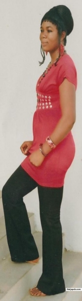 MISS BEST DE HAIR MAGICIAN/STYLIST - click for next photo