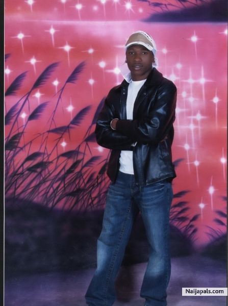SIMPLY ME - click for next photo