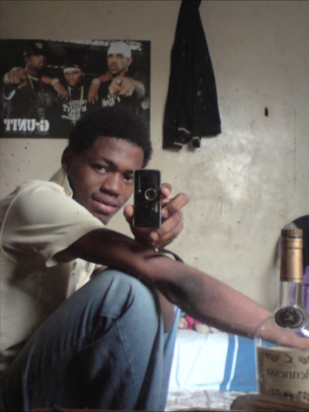  - click for next photo