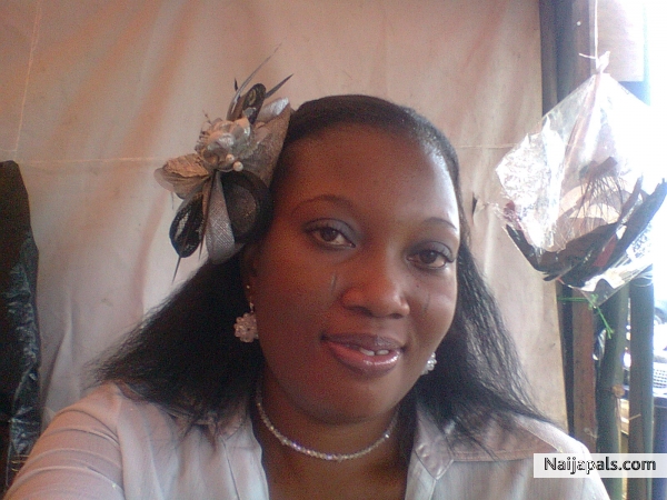 Na God - click for next photo