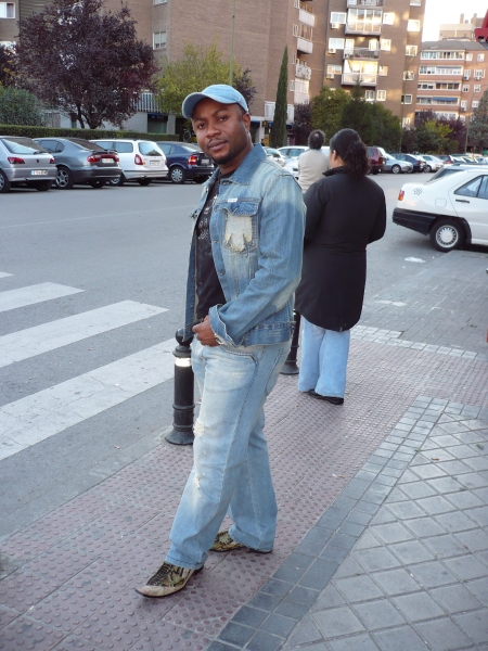 ...along one of the beautiful roads in Madrid - click for next photo