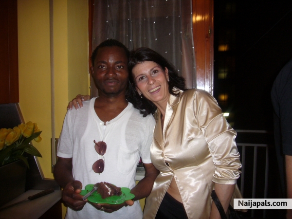  - click for next photo
