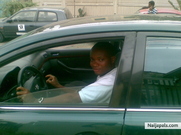 - click for next photo