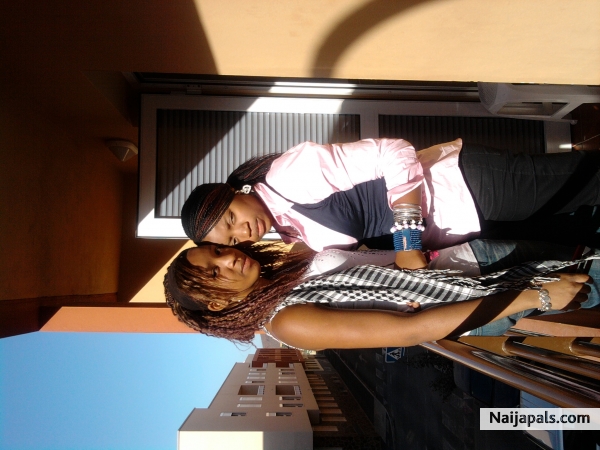 I ND MA BID SIS IN A BIRTHD@ P@RTY !!!! - click for next photo
