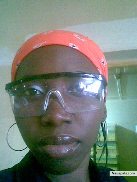 ready for work, na engine babe wey i be - click for next photo