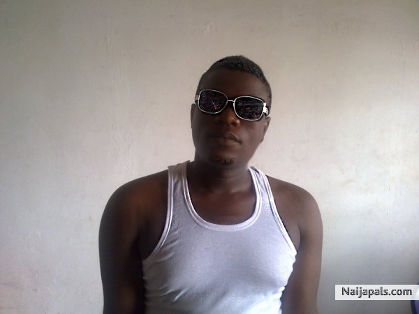 ME COOL - click for next photo
