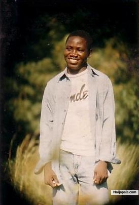 If amegwa can smile,He dig it realdip - click for next photo