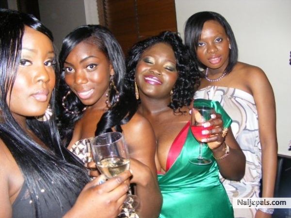 ma gurls - click for next photo