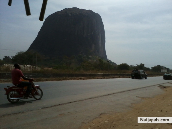 Zuma rock. Nigeria - click for next photo