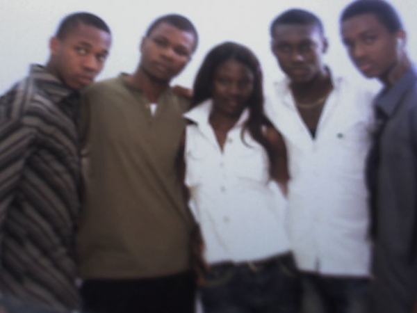 frnds - click for next photo