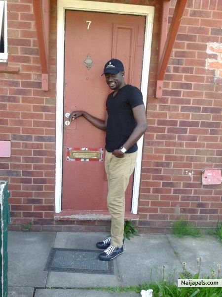 dayo - click for next photo