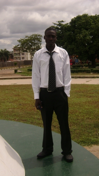 - click for next photo