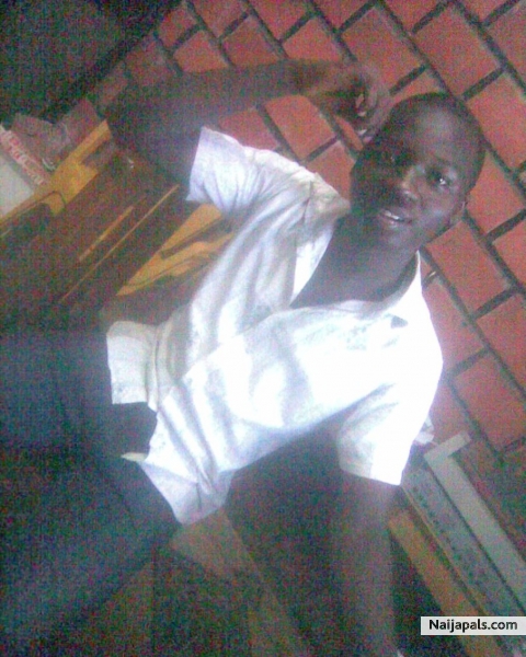  - click for next photo