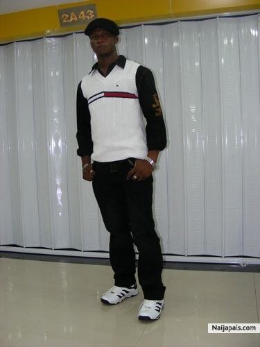  - click for next photo