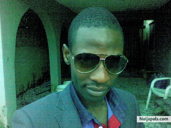 NO BE MISTAKE O! - click for next photo