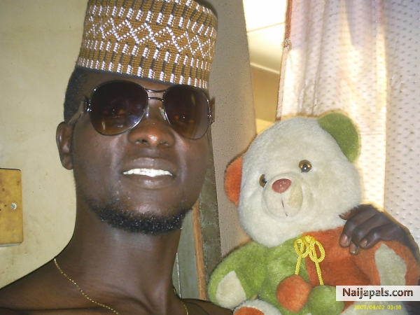  - click for next photo