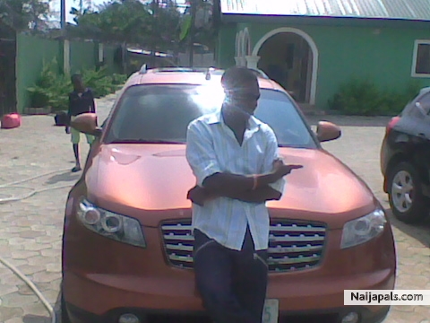  - click for next photo