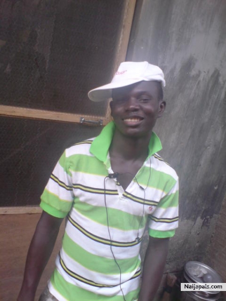  - click for next photo