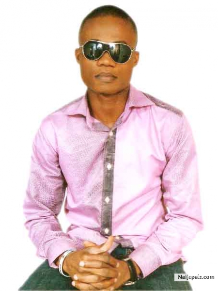 AM SO TINTED.... - click for next photo