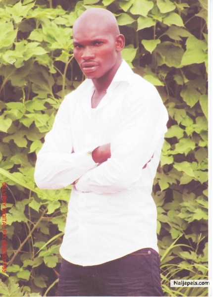  - click for next photo