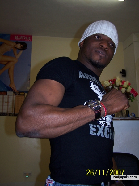  - click for next photo