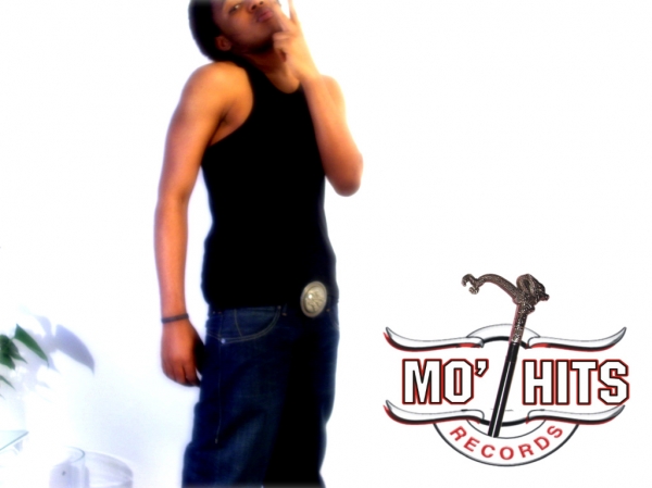 mo hits record i dey mayn - click for next photo