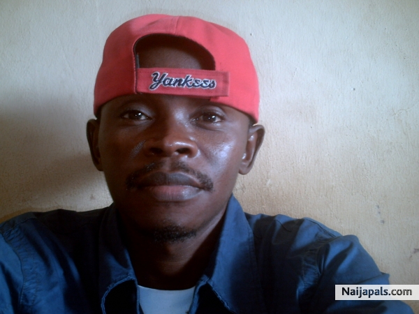 hi, is me Bestiny. - click for next photo