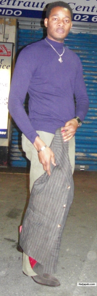  - click for next photo