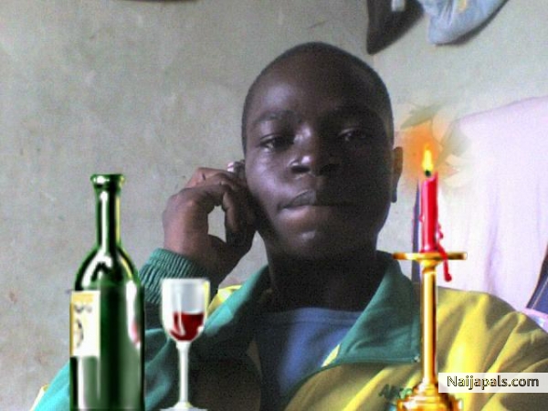  - click for next photo
