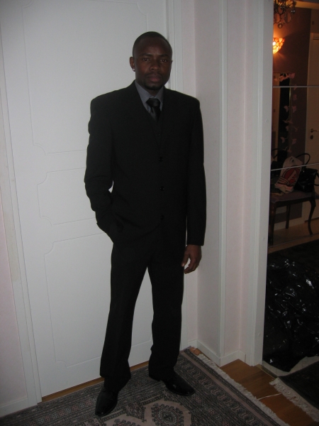  - click for next photo