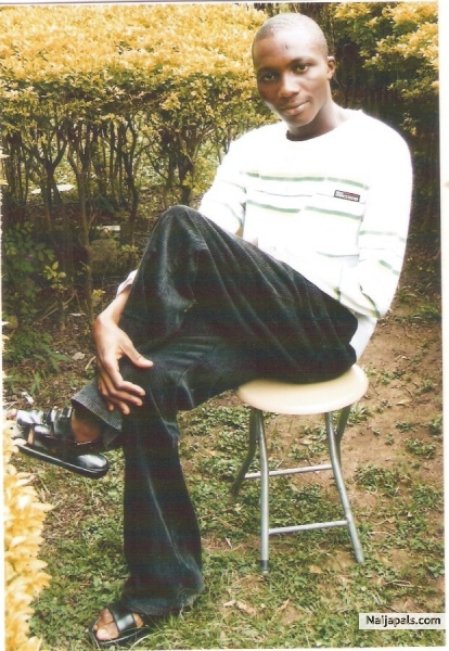 If u lyk me send me a message - click for next photo