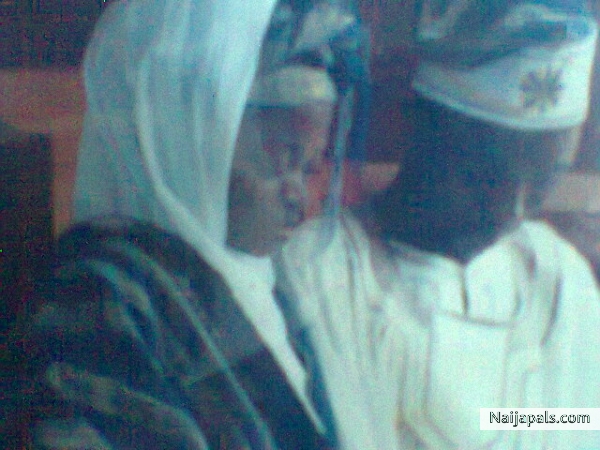  - click for next photo