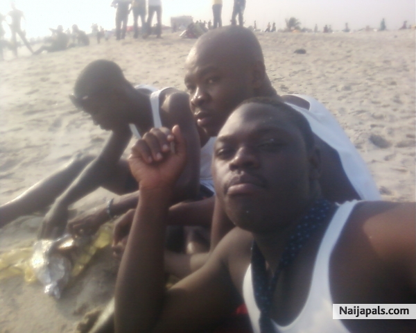  - click for next photo