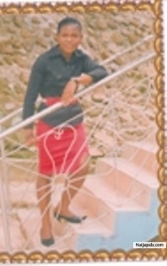  - click for next photo