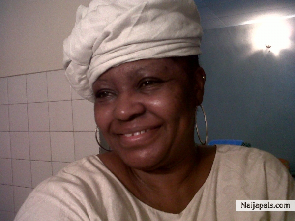  - click for next photo