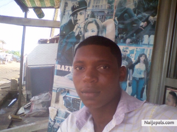  - click for next photo
