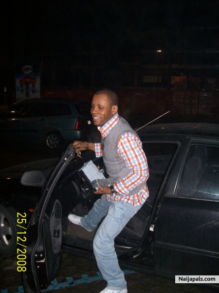  - click for next photo