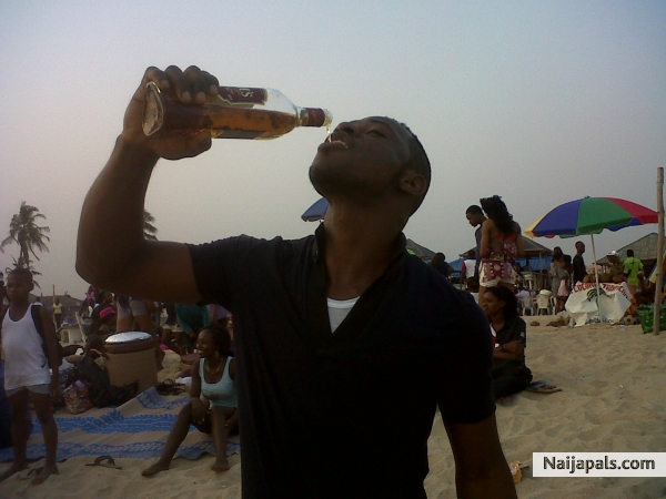 elegushi beach - click for next photo