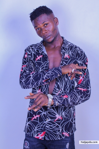 Don Akins Omobabamimo - click for next photo