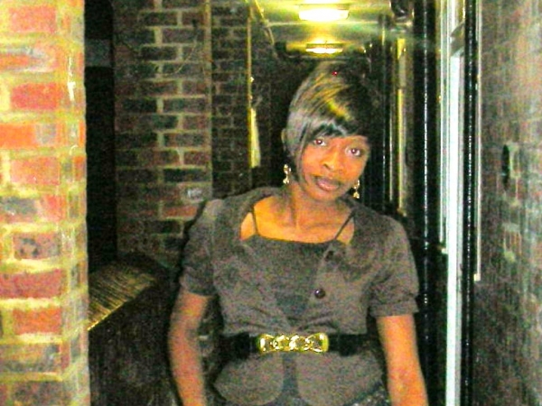  - click for next photo