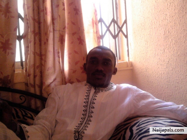Ma brova from another mother - click for next photo
