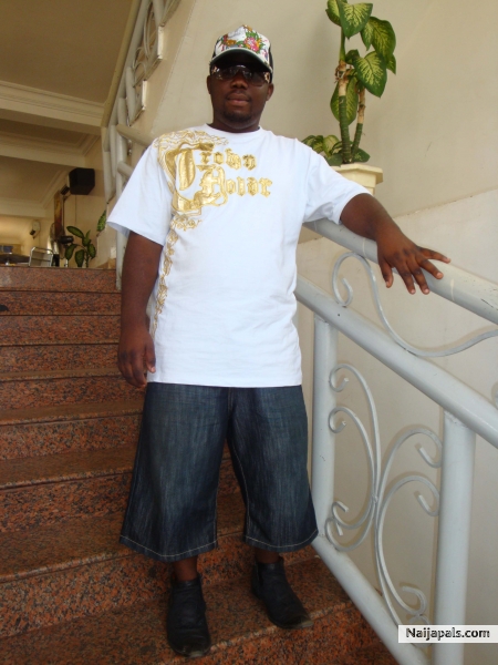 big ups to mr know love in person - click for next photo