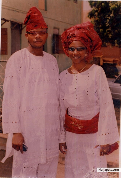 with my sister - click for next photo