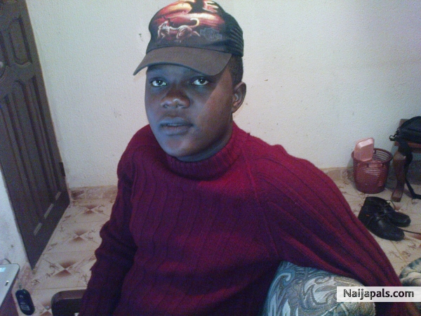 Chillinnnnnnnnnnnnnnnnnnnn - click for next photo