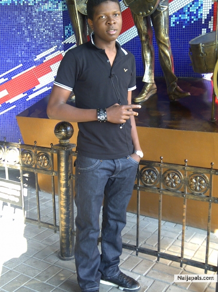  - click for next photo