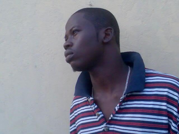  - click for next photo