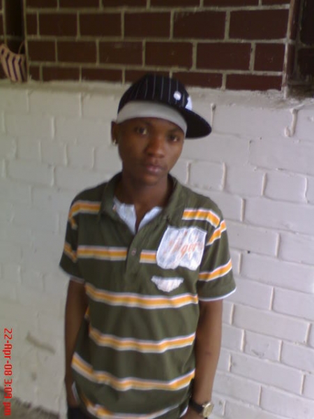  - click for next photo