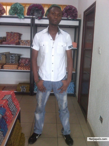 jst me - click for next photo